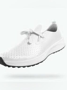 NWT Native Apollo 2.0 MOC Women’s Sneaker Shoes Sz 10